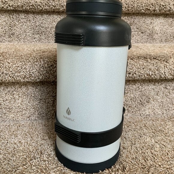 Manna 3L Titan - Asst. Rustic Powder Bottle. - Picture 1 of 10